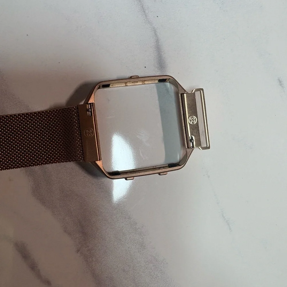 Rose Gold Smartwatch Frame
